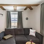 Guest house Zeihaeaenger Stubb