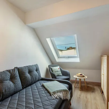 Zeihaeaenger Stubb 3*